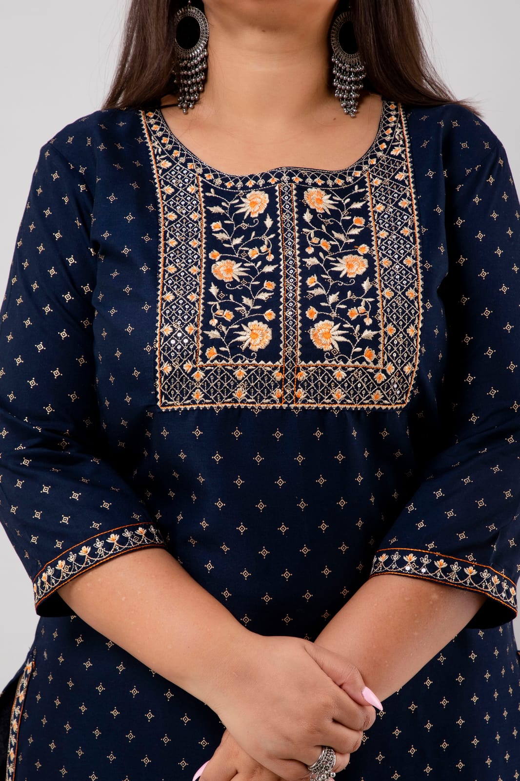 Sleeve cuff and border detail on navy rayon kurti, plus size outfits