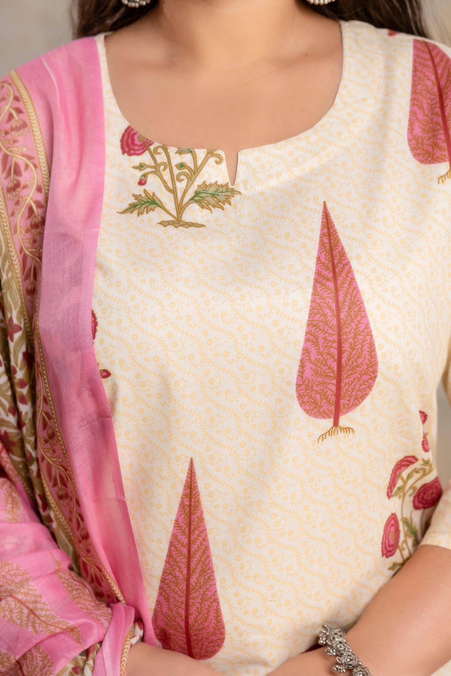Plus size women pink cotton kurti neckline detail big size fat women clothing