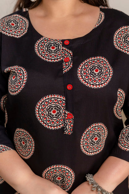 Plus Size Geometric Black Rayon Kurti – Curvisha