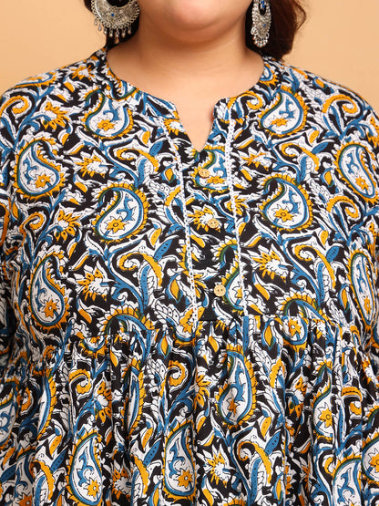 Close-Up of Paisley Print and Wooden Buttons on Plus Size Rayon Short Kurti