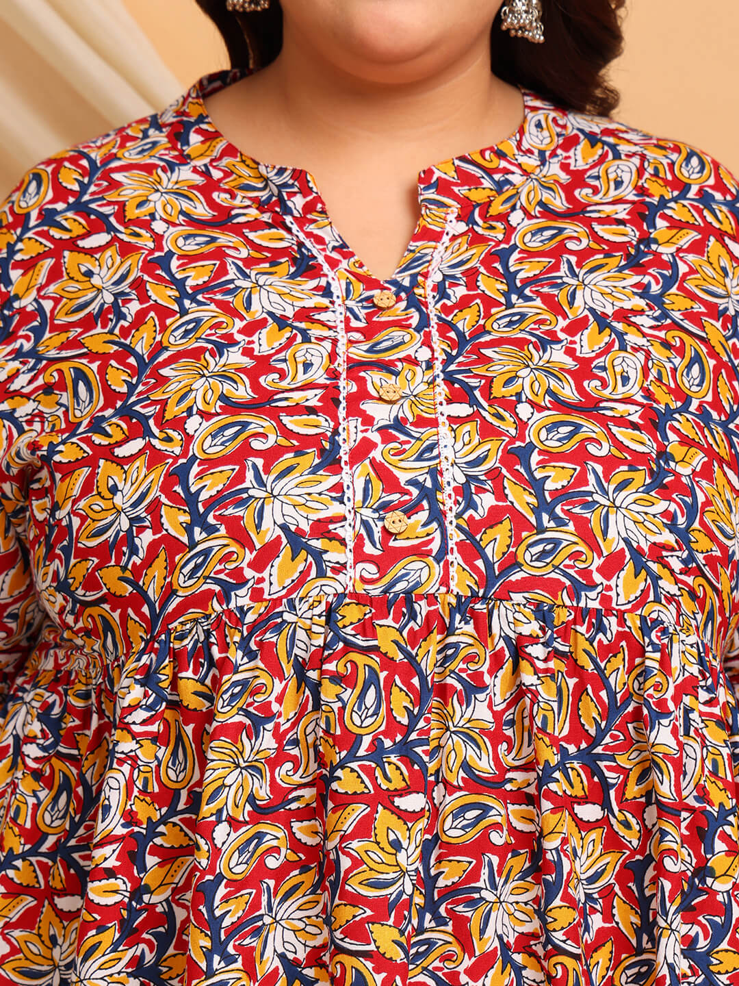 Close-Up of Floral Print and Wooden Buttons on Plus Size Rayon Short Kurti