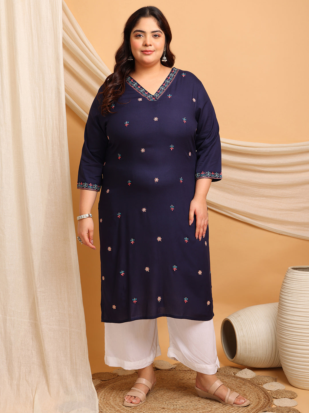 Plus size navy embroidered kurti festive styling for fat women clothing, elegant big size kurti for fat women