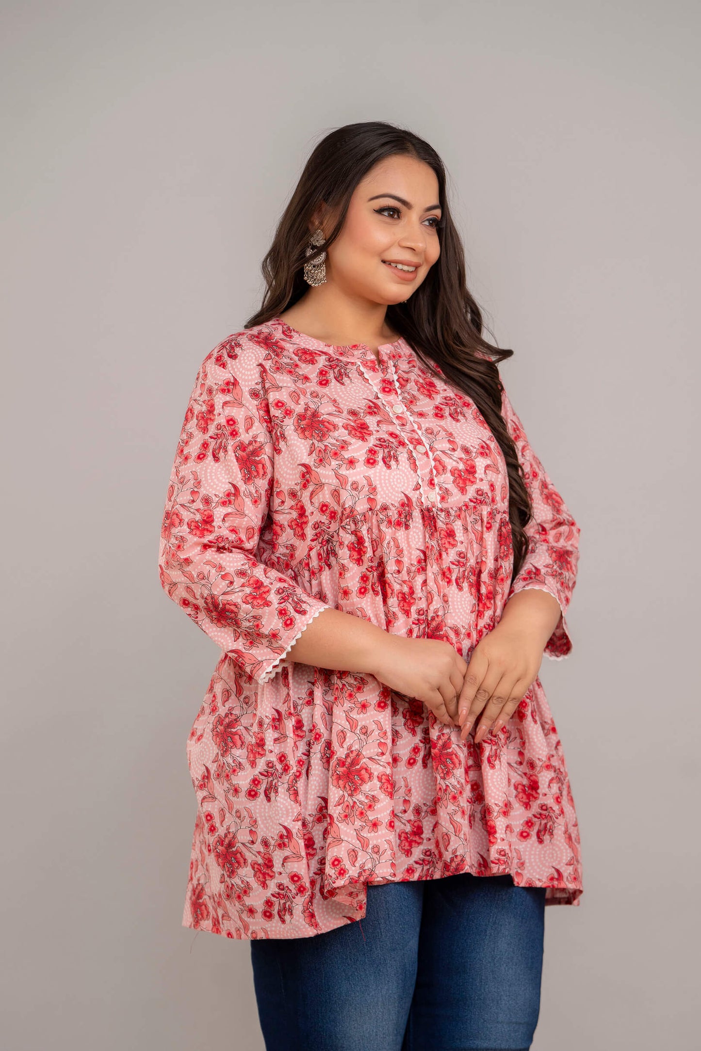 Side View of Pink and Red Floral Rayon Short Kurti Tunic – Plus Size Fashion