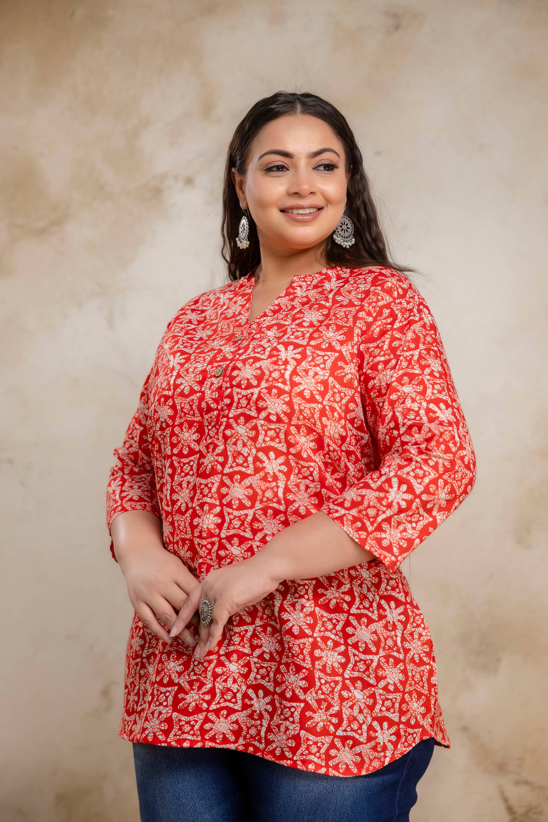 Side view of red printed cotton short kurti for fat women, relaxed fit big size kurti