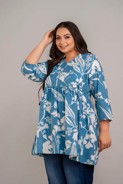 Side View of Teal White Floral Rayon Short Kurti Tunic – Plus Size Big Size Fashion by Curvisha
