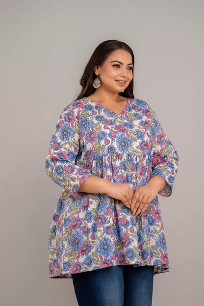Side View of White Floral Rayon Short Kurti Tunic – Plus Size Fat Fashion for Women