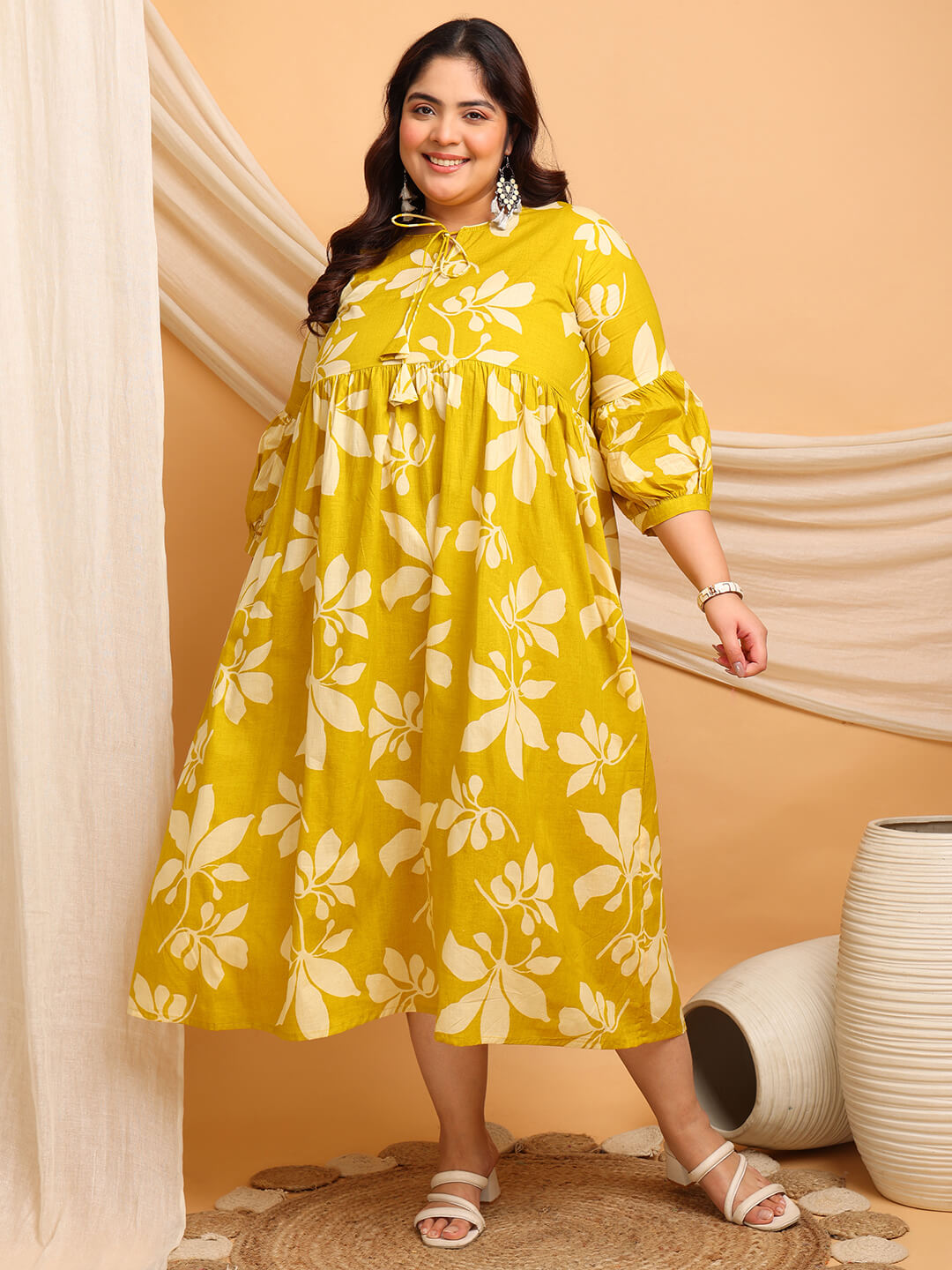 Plus size yellow floral dress full look for women clothing, elegant big size outfit for curvy women