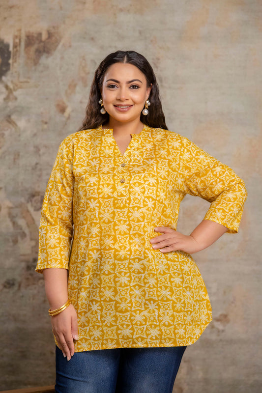 Plus size yellow printed cotton short kurti tunic for curvy women, breathable everyday ethnic wear